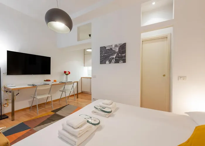 Alessandria, 4 – Fashion E Movida * Milano