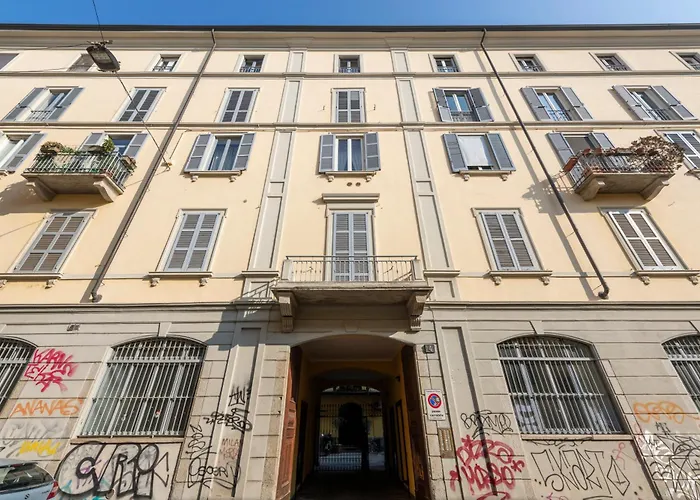 Alessandria, 4 – Fashion E Movida Appartamento Milano