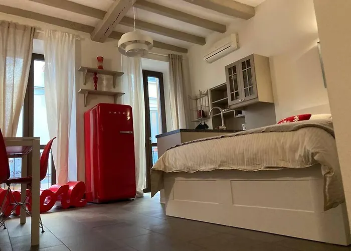 Il Torchietto, Incanto Nel Cuore Di Milano