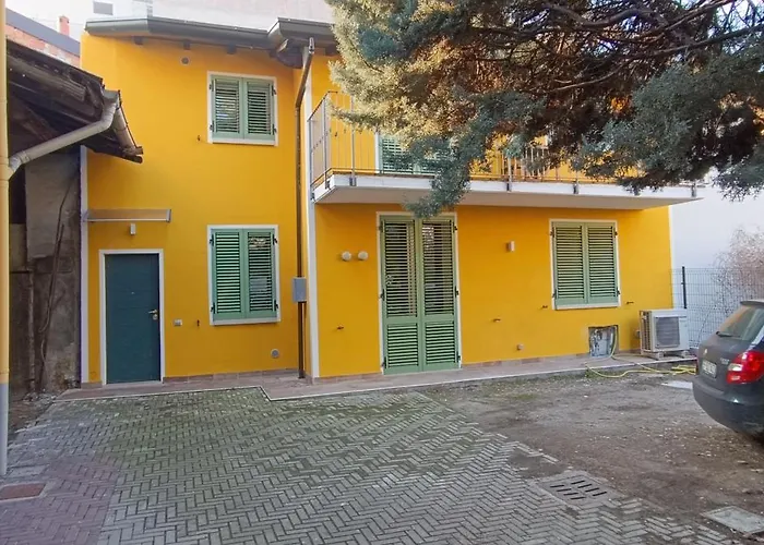 Un Angolo A Milano... *