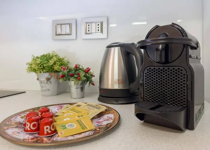 Mirrors House Chic In The City Center Apartman