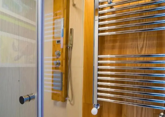 Luminoso Vivace - Duomo 15 Min Apartment Mailand