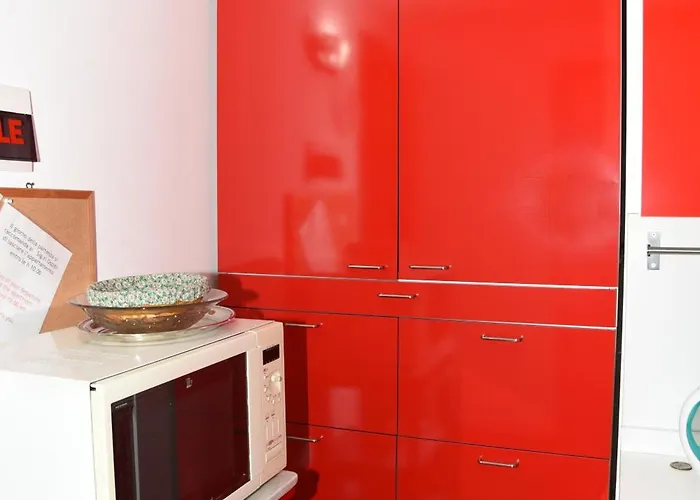 Daire Viale Corsica 99 *