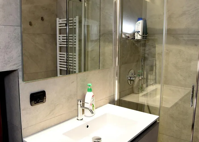 Viale Corsica 99 * Milano