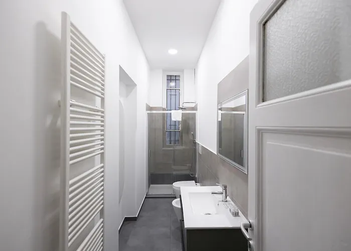 Elegante Quadrilocale Liberty In Zona Risorgimento