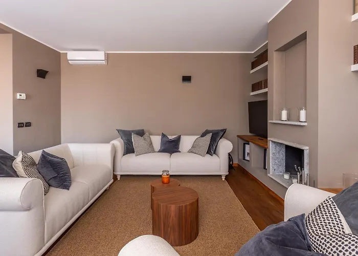 Alzaia By Icasamia It *