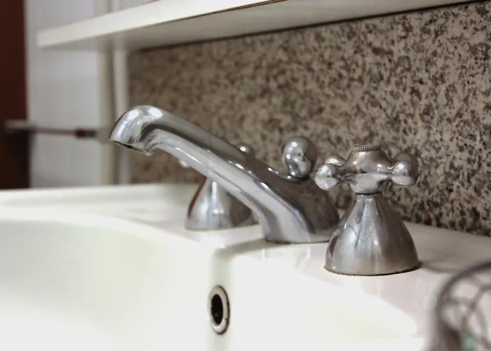 La Corte Dei Creativi Comodo E *