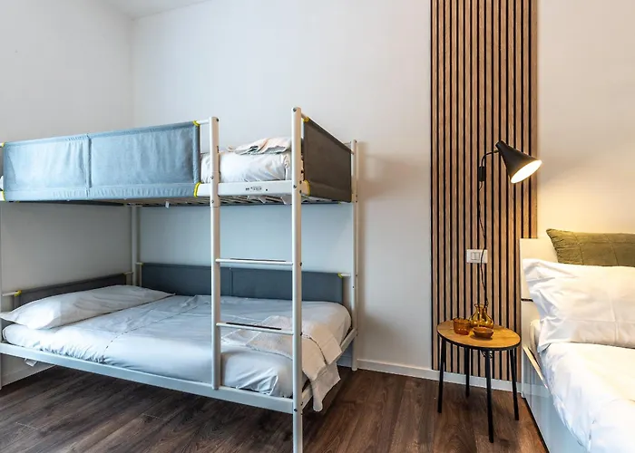 Stayeasy Cavalcanti - 3 Bedrooms, 2 Baths - Station アパート *