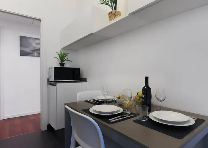 Apartment Comfort With Fast Wifi And Free Netflix