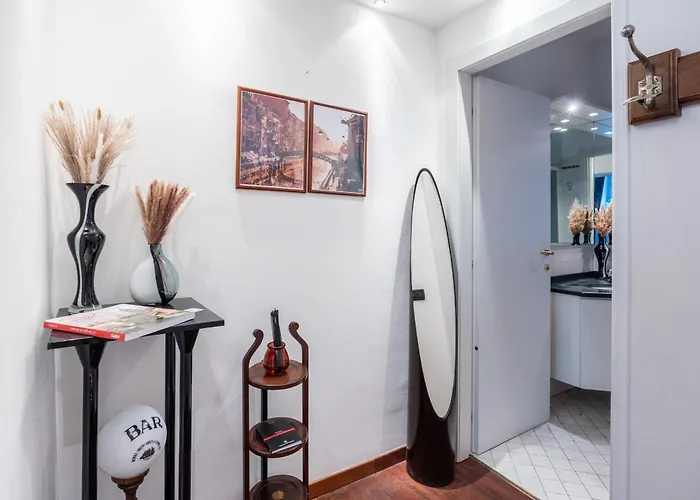 Navigli Dimora Storica Con Vista Sul Canale * Mailand