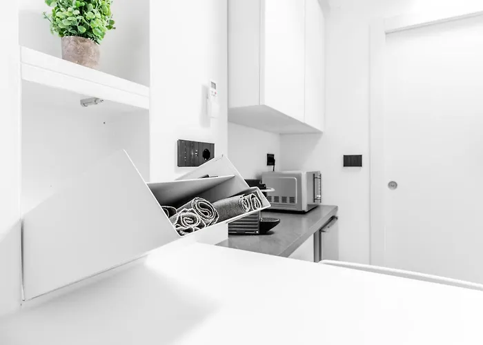 San Siro Metropolis House Completamente Smart Apartment Milan