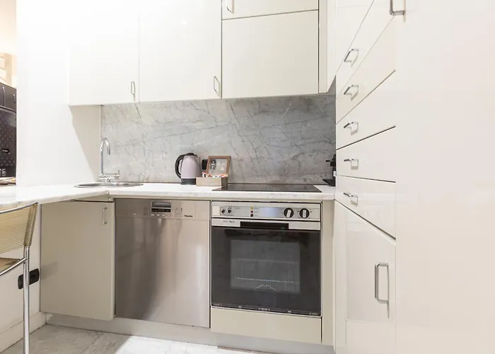 Monte Napoleone Split-level Terrace - Collection * Milano