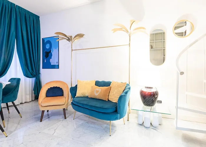 Monte Napoleone Split-level Terrace - Collection * Milano