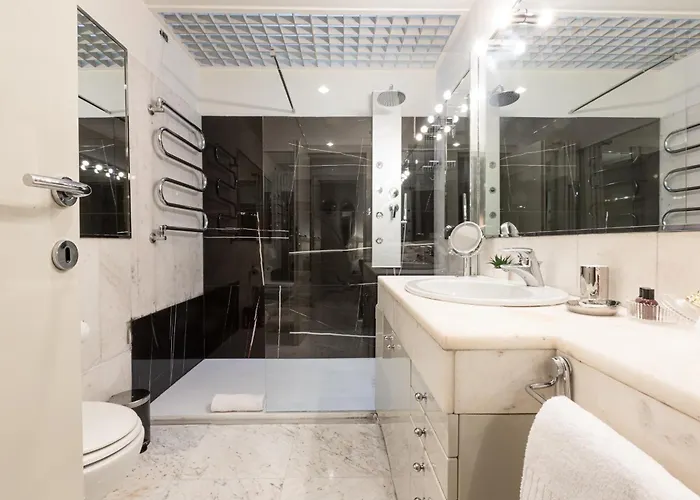 Monte Napoleone Split-level Terrace - Collection Lägenhet *