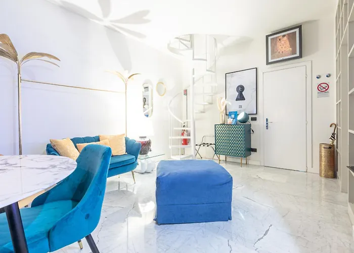 Monte Napoleone Split-level Terrace - Collection *