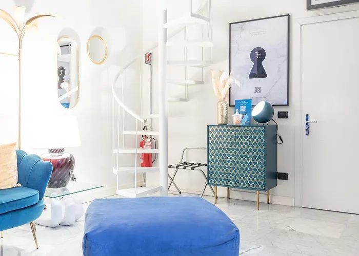 Monte Napoleone Split-level Terrace - Collection * Milano