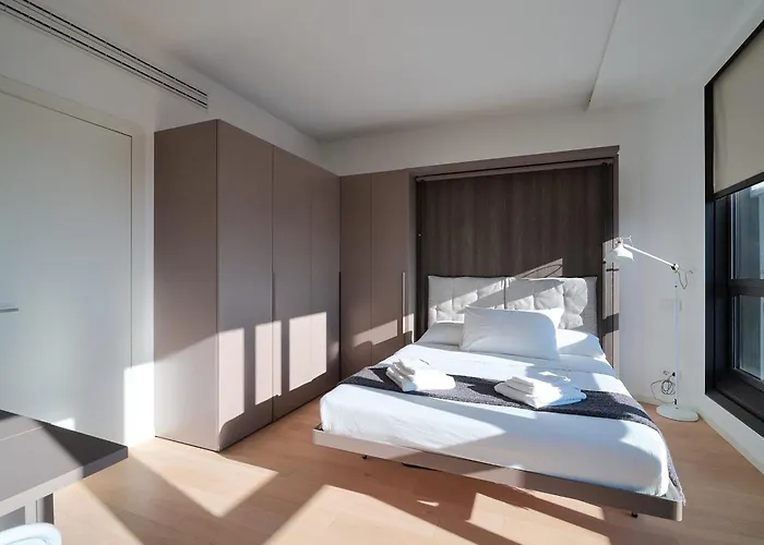 Duomo In The Center Of Milánó