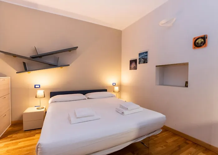 公寓 Navigli Retreat - 5 Min To De Amicis M4 - Walk To Navigli & Darsena 米兰