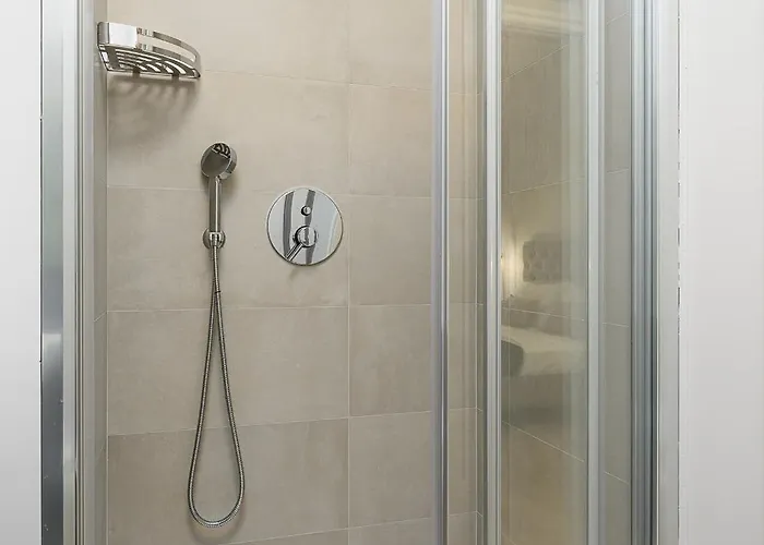 Classbnb - 2 Bilocali Di Design In Zona Porta Garibaldi *