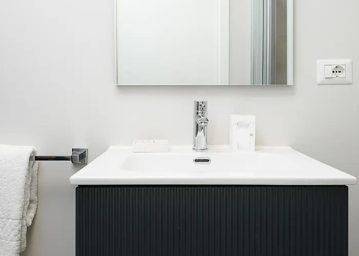 Classbnb - 2 Bilocali Di Design In Zona Porta Garibaldi Apartamento *