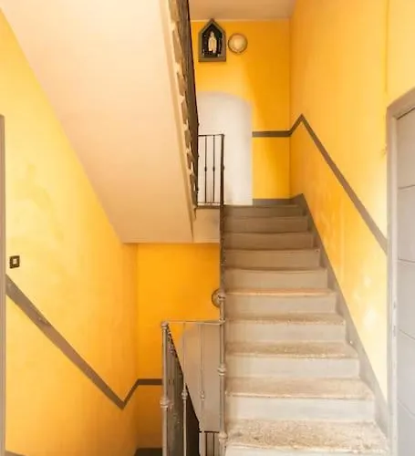 Free Wi-fi - A/c - Vertical Tower - Garibaldi Daire