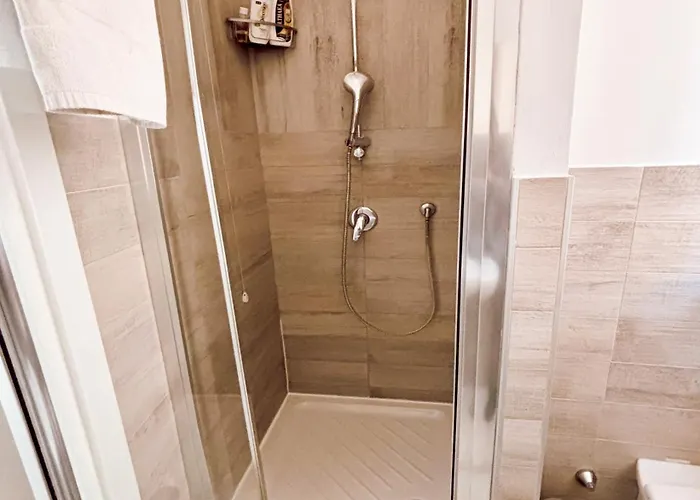 Joy House -central Near Metro Arco Della Pace Brera-entire Perfect For Work & Play, Nightlife With Ac & Fast Wifi Welcome To The Cool Joy House! *