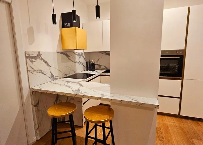 Cozy Between Sempione, Life And Mico !