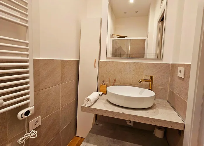 Cozy Between Sempione, Life And Mico ! *