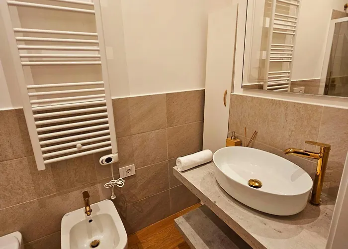 Cozy Between Sempione, Life And Mico !