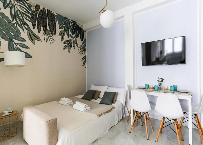 The Best Rent - Bright Two-bedroom In Central Station Area Apartmanhotel 3*
