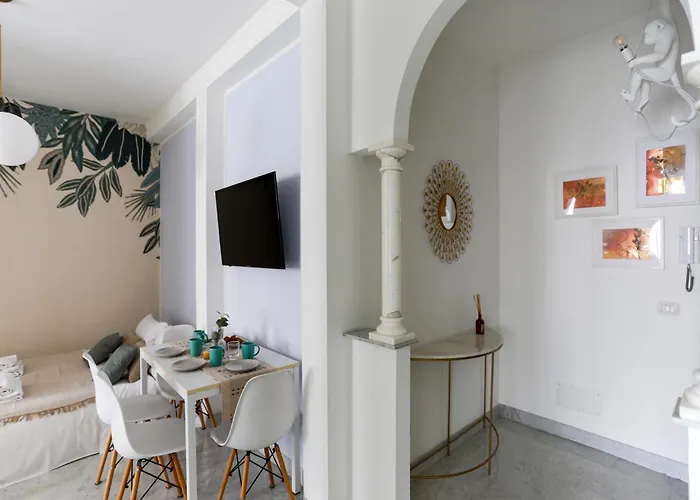 The Best Rent - Bright Two-bedroom In Central Station Area Hotel apartamentowy Mediolan