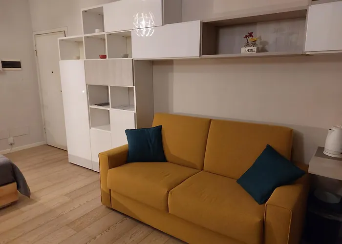 Gioire - Duomo 4 Metro Stops - Near Olympic Village Милан