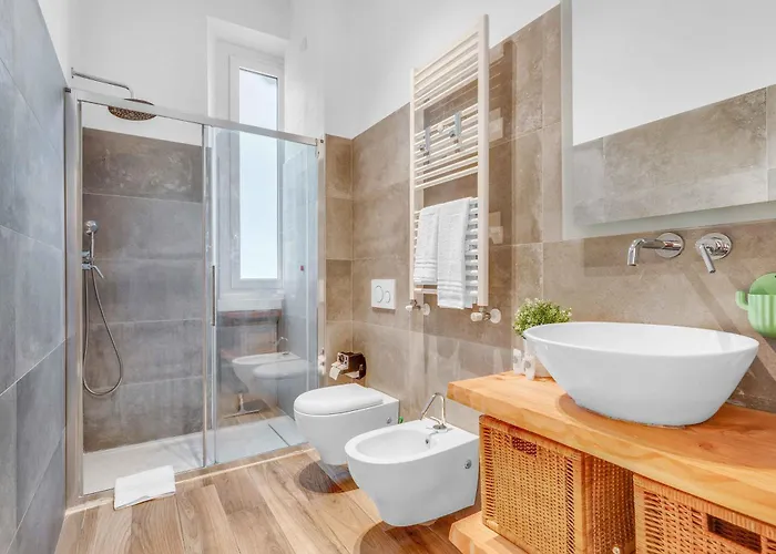 Ellebnb - Wifi, Netflix E Metro M2 A 100 Metri *