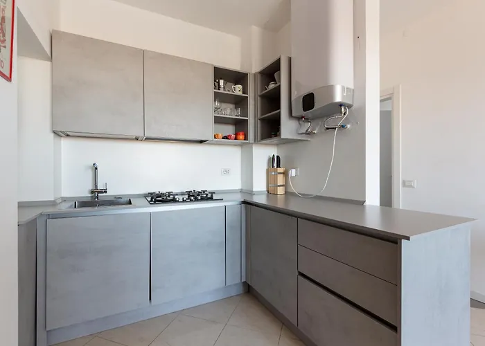 Elegant In Restocco Area Appartement