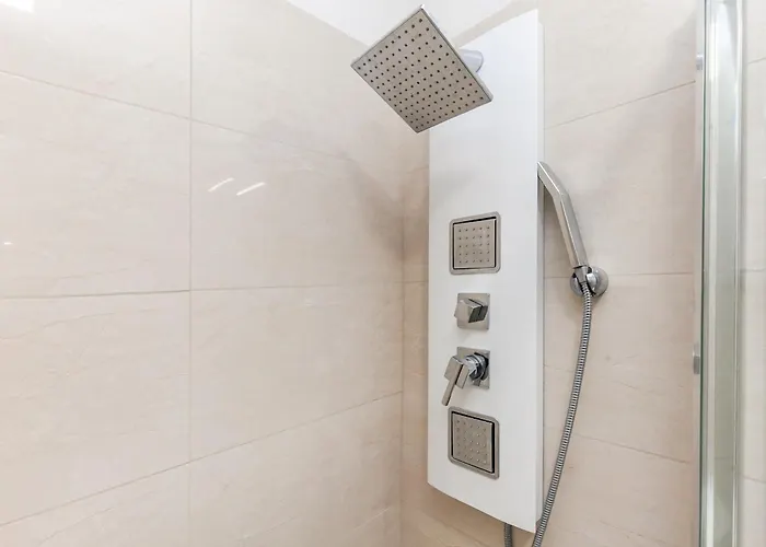 Lägenhet Stile E Comodita Nel Vivace Centro Di