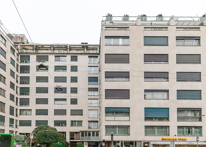 Stile E Comodita Nel Vivace Centro Di