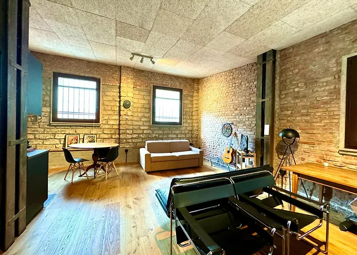 Luxury Wood Loft Apartament *