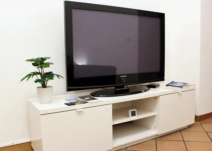 La Corte Dei Creativi Comodo E Milão
