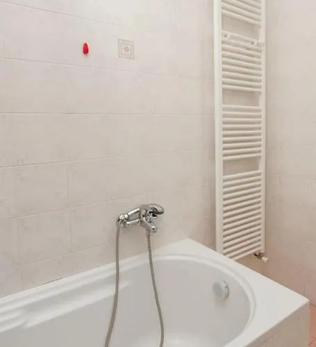 A Terrace On The Park *