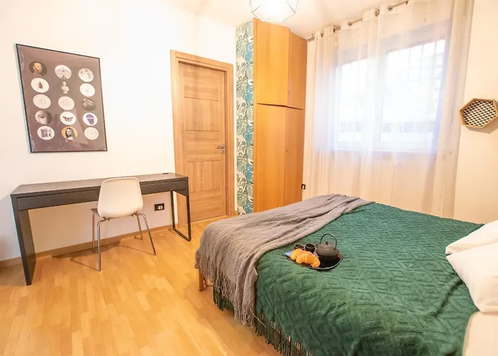 Ihost Luxury - Savona 112 *