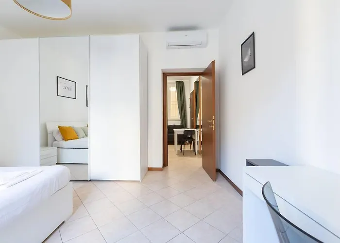 Easytopstay - Porta Garibaldi Cozy Flat *