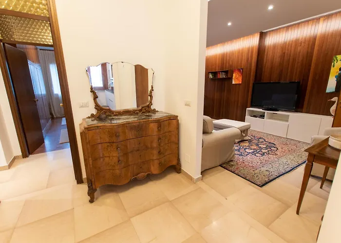 I Host - Govone 100 דירה