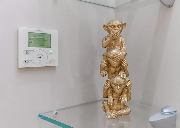 Orange M3 Duomo 12 Min *