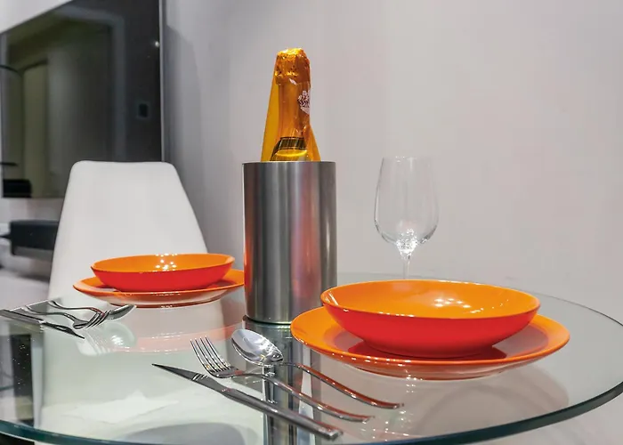 Orange M3 Duomo 12 Min Διαμέρισμα *