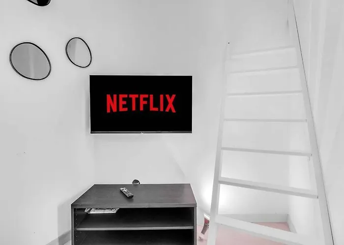 Duomo M1 - Jdn House Con Wi-fi E Smart Tv * Milán