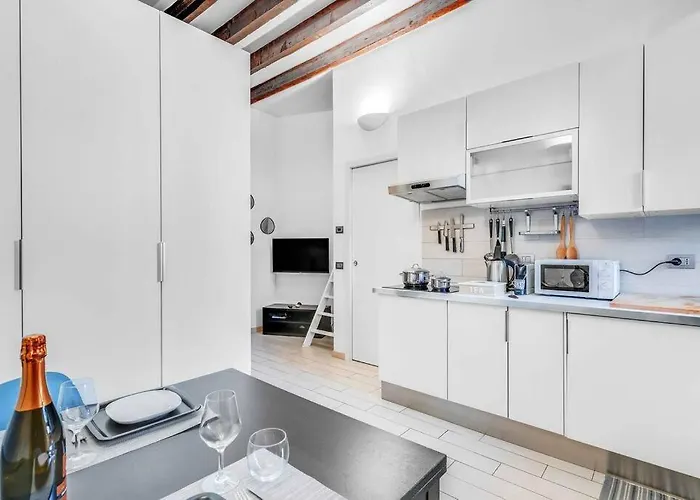 アパート Duomo M1 - Jdn House Con Wi-fi E Smart Tv ミラノ