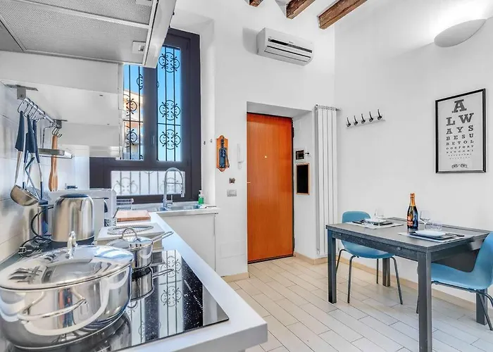 Duomo M1 - Jdn House Con Wi-fi E Smart Tv * מילאנו