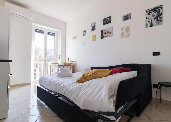 Bocconi - Agrippa - 2 Da Letto * Milánó