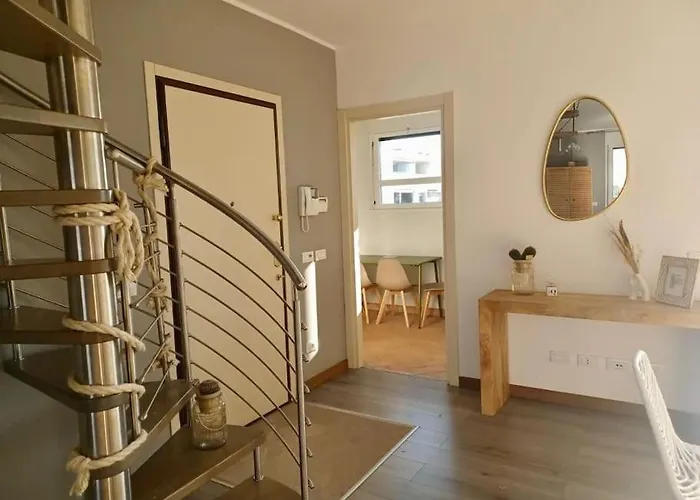 Sui Generis Penthouse With Terraces *