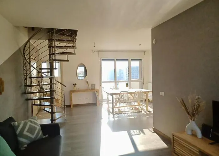 Sui Generis Penthouse With Terraces *